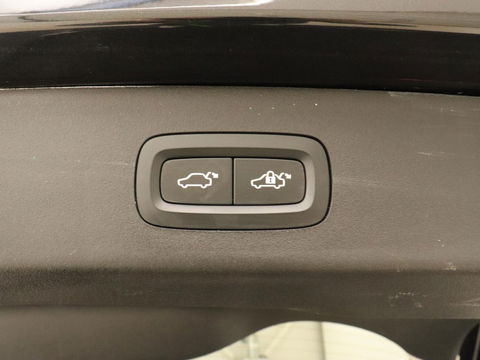 Lynk & Co 01 1.5 | Panoramadak | Carplay | Memory | Keyless | Navigatie | Camera | LED | Sfeerverlichting | Stoelverwarming | Stoelventilatie | Stembediening | LMV 20 inch | 48.000KM