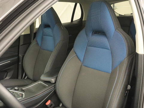 Lynk & Co 01 1.5 | Panoramadak | Carplay | Memory | Keyless | Navigatie | Camera | LED | Sfeerverlichting | Stoelverwarming | Stoelventilatie | Stembediening | LMV 20 inch | 48.000KM