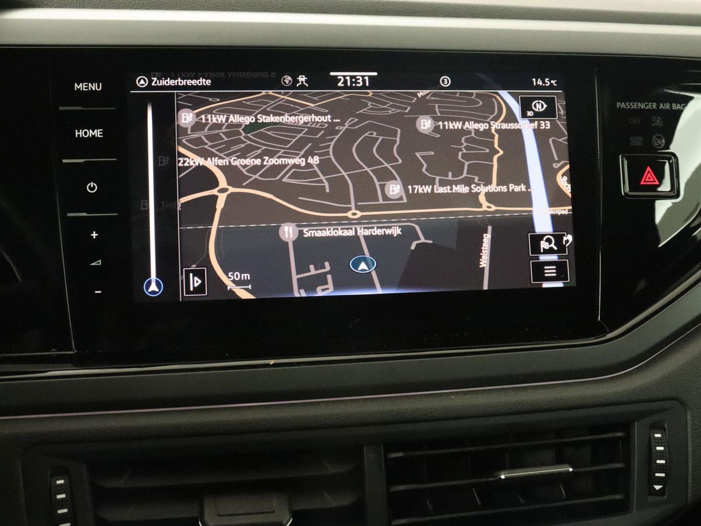 Volkswagen Taigo 1.0 TSI R-Line | Panoramadak| Camera | Virtual cockpit | Stoelverwarming | Navigatie | Carplay | LMV 18 inch | Getint glas | LED