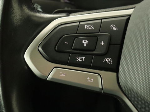 Volkswagen Taigo 1.0 TSI R-Line | Panoramadak| Camera | Virtual cockpit | Stoelverwarming | Navigatie | Carplay | LMV 18 inch | Getint glas | LED