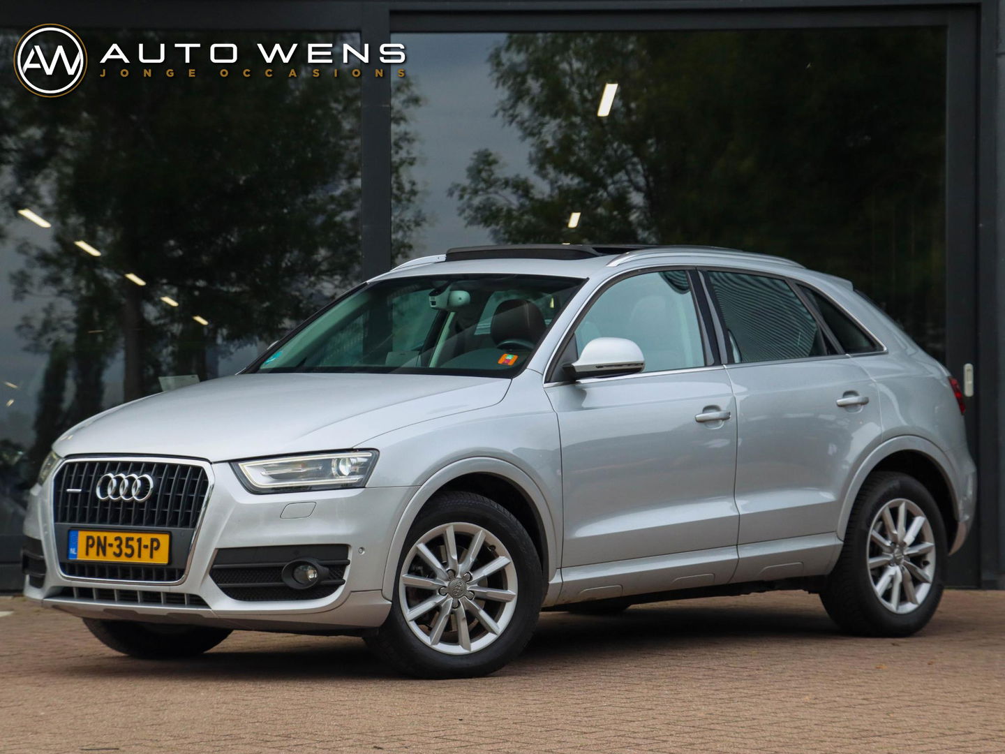 Audi Q3 2.0 TFSI Quattro 211 PK Panodak Bose Leder Trekhaak Keurige auto!
