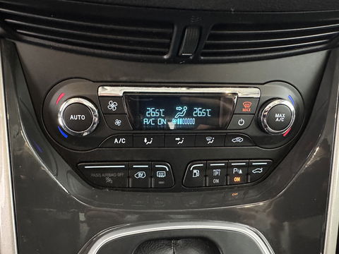 Ford C-MAX 2.0 Plug-in Hybrid Titanium Plus Aut. *PANO | LUXURY-LEATHER | NAVI-FULLMAP | CAMERA | KEYLESS | HEATED-COMFORT-SEATS | ECC | DIGI-COCKPIT | PDC | 17''ALU*