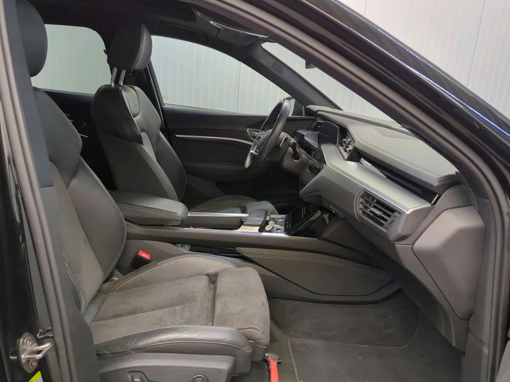 Audi e-tron 50 quattro S-Line 71 kWh | VERWACHT | 313PK | Pano | Sfeerverl. | Virtual | Memory | Camera | NAP