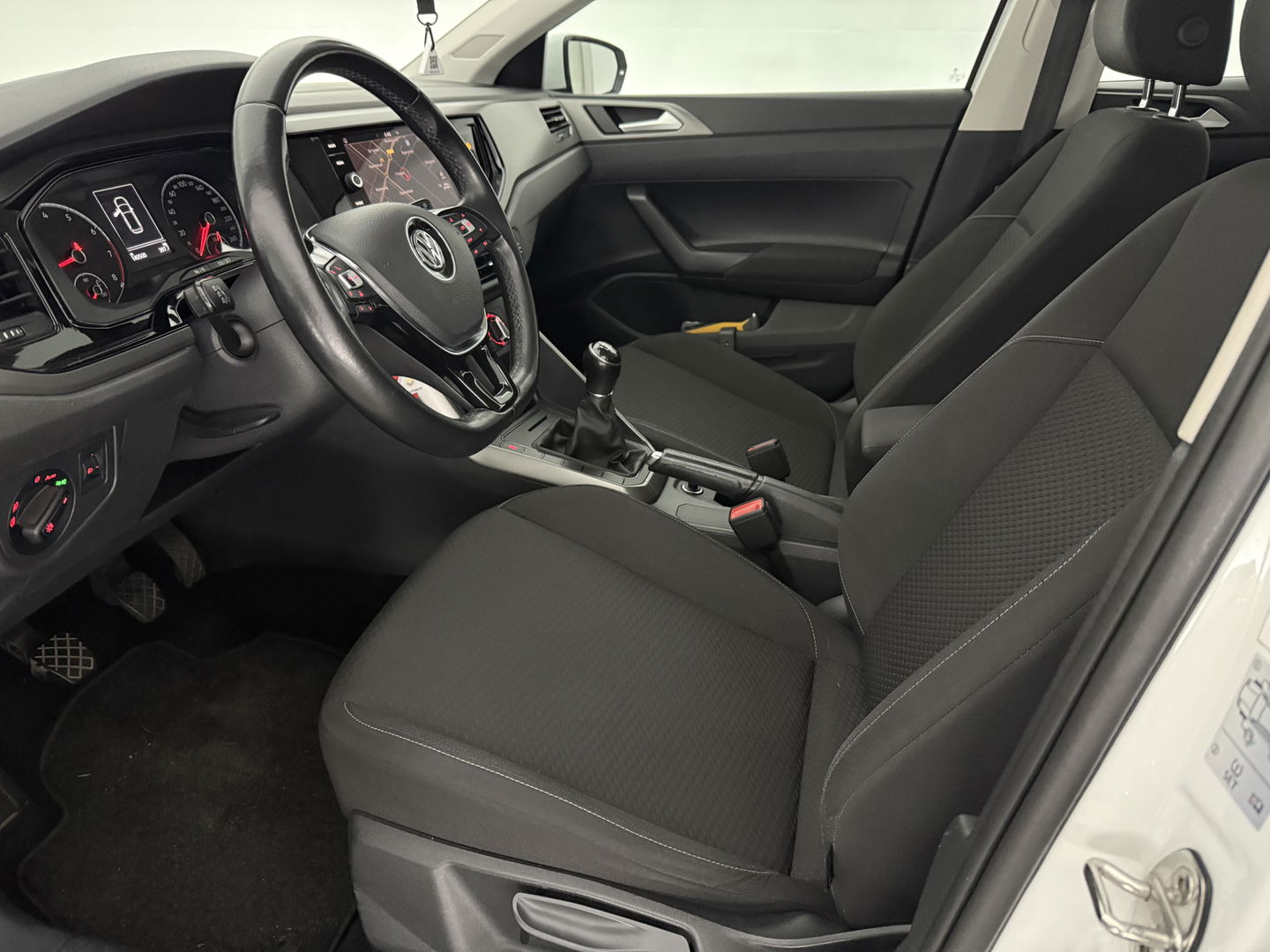 Volkswagen Polo 1.0 TSI Comfortline | Carplay | LED | Adaptive Cruise | Navigatie | NAP