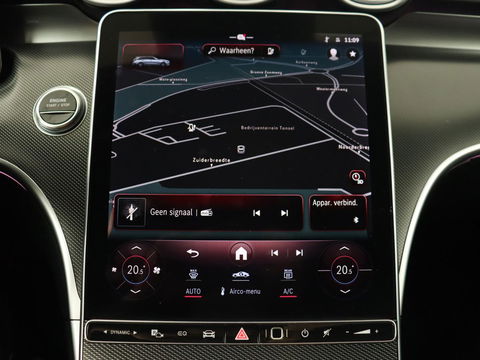 Mercedes-Benz C-Klasse 300 e AMG Line | Panoramadak | Wegklapbare trekhaak | Sfeerverlichting | Elektrische stoelen | Stoelverwarming | 360 Camera | Leder | Memory | Carplay