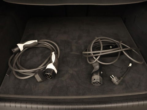 Mercedes-Benz C-Klasse 300 e AMG Line