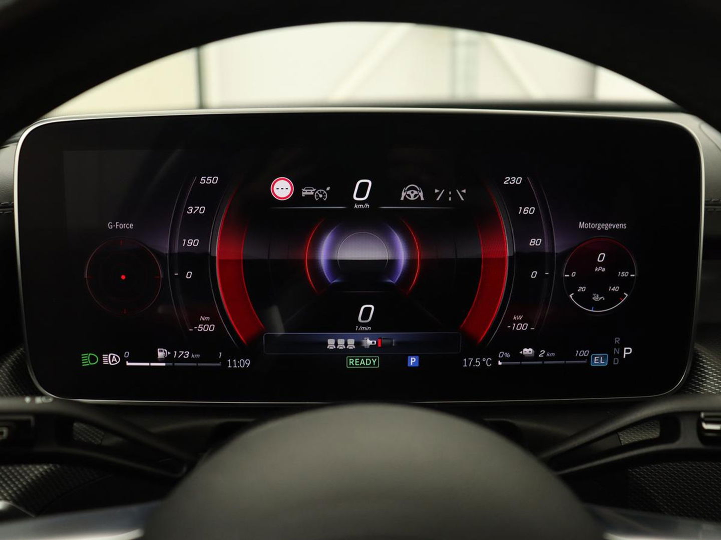Mercedes-Benz C-Klasse 300 e AMG Line | Panoramadak | Wegklapbare trekhaak | Sfeerverlichting | Elektrische stoelen | Stoelverwarming | 360 Camera | Leder | Memory | Carplay