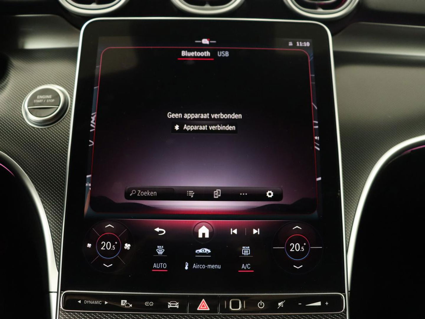 Mercedes-Benz C-Klasse 300 e AMG Line | Panoramadak | Wegklapbare trekhaak | Sfeerverlichting | Elektrische stoelen | Stoelverwarming | 360 Camera | Leder | Memory | Carplay