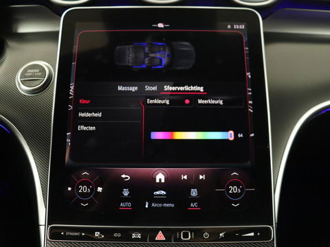 Mercedes-Benz C-Klasse 300 e AMG Line | Panoramadak | Wegklapbare trekhaak | Sfeerverlichting | Elektrische stoelen | Stoelverwarming | 360 Camera | Leder | Memory | Carplay
