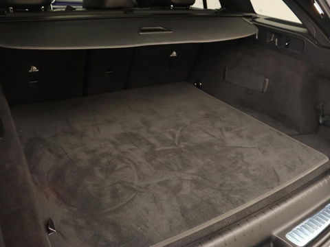 Mercedes-Benz C-Klasse 300 e AMG Line