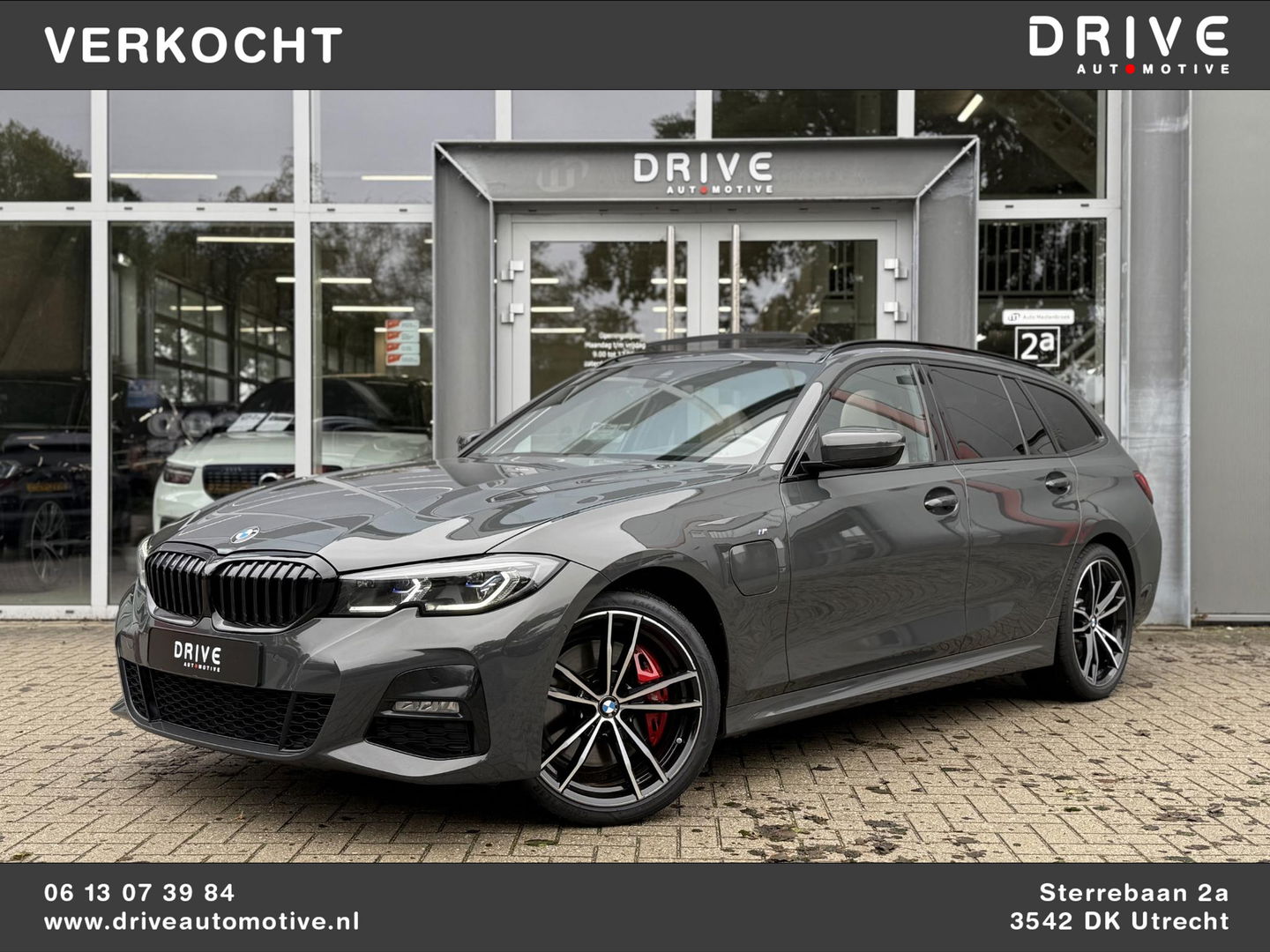 BMW 3 Serie Touring 330e Bus. Ed Plus M-Sport|SOH89%|Pano|Laser|HUD|Leer|Hifi|Trekhaak|Dravit grey