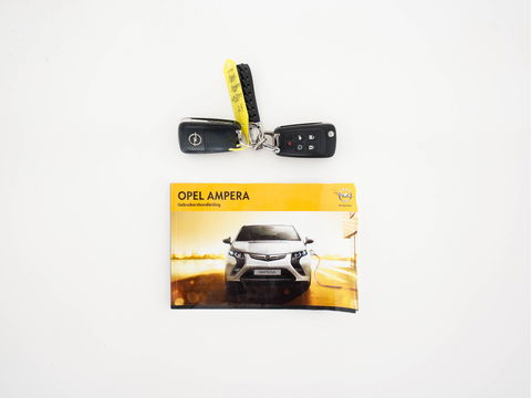 Opel Ampera 1.4 Aut. *NAVI-FULLMAP | LUXURY-LEATHER | BOSE-AUDIO | KEYLESS | CAMERA | DAB | ECC | PDC | CRUISE | DIGI-COCKPIT | HEATED-COMFORTSEATS | 17''ALU*