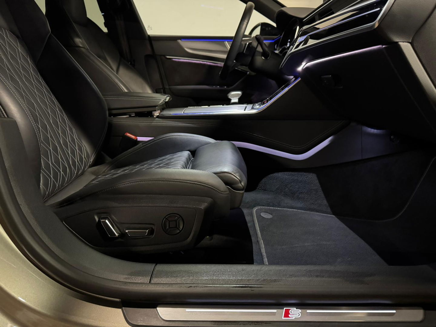 Audi A7 Sportback 55 TFSI e quattro PANO KEYLESS S-LINE