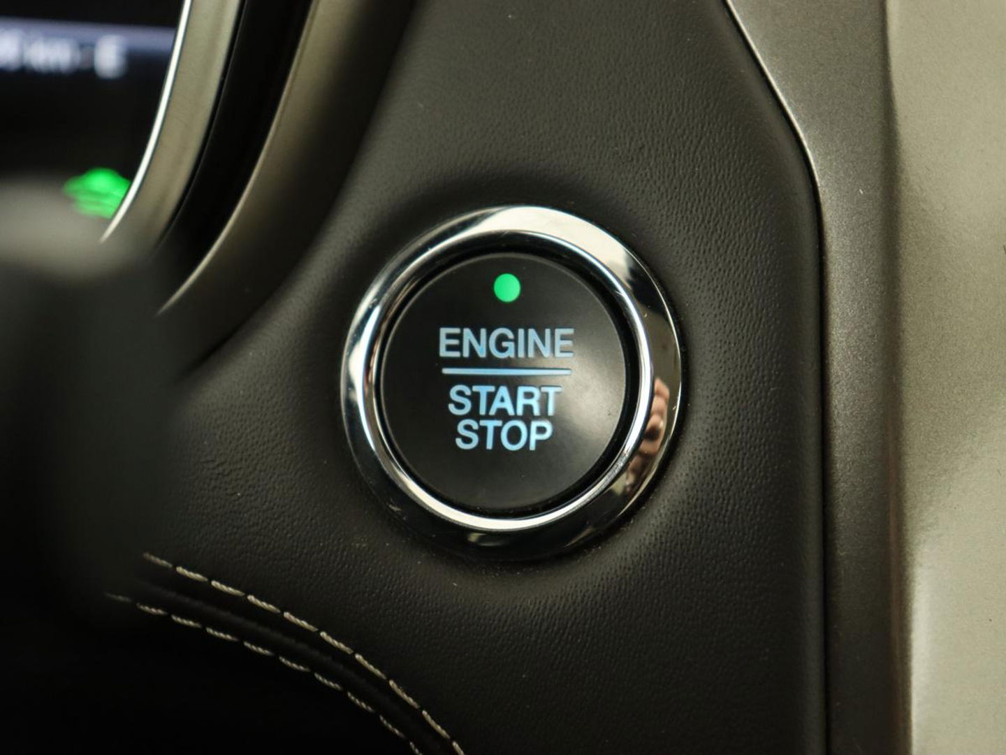 Ford Mondeo 2.0 IVCT HEV Vignale | Leder | Stoelverwarming | LED | LMV 18 inch | Navigatie | Carplay | Elektrische stoelen | Camera