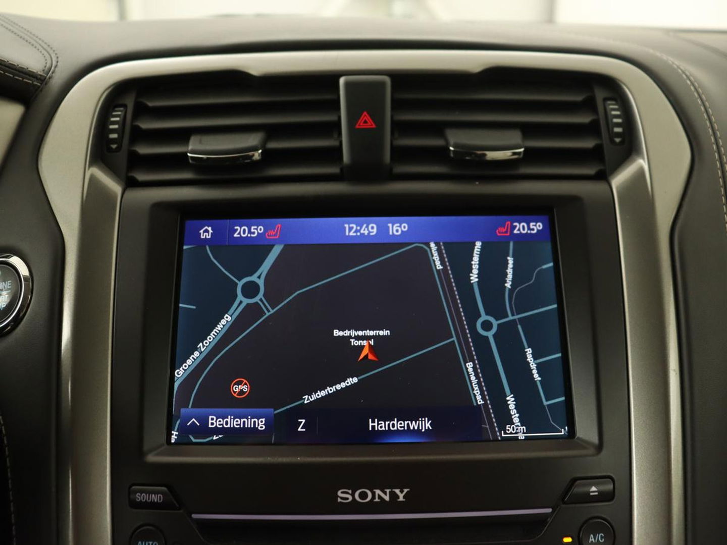 Ford Mondeo 2.0 IVCT HEV Vignale | Leder | Stoelverwarming | LED | LMV 18 inch | Navigatie | Carplay | Elektrische stoelen | Camera