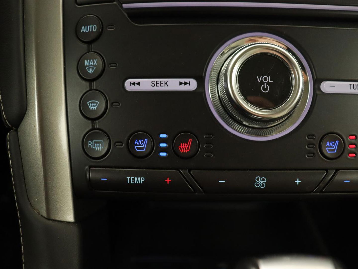 Ford Mondeo 2.0 IVCT HEV Vignale | Leder | Stoelverwarming | LED | LMV 18 inch | Navigatie | Carplay | Elektrische stoelen | Camera