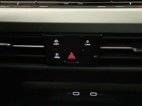 Volkswagen Golf 1.5 TSI R-Line