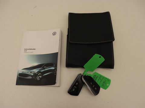 Volkswagen Golf 1.5 TSI R-Line