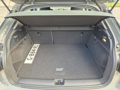 Audi Q2 30 TFSI epic, Full LED, Trekhaak, Navi, PDC, NAP!