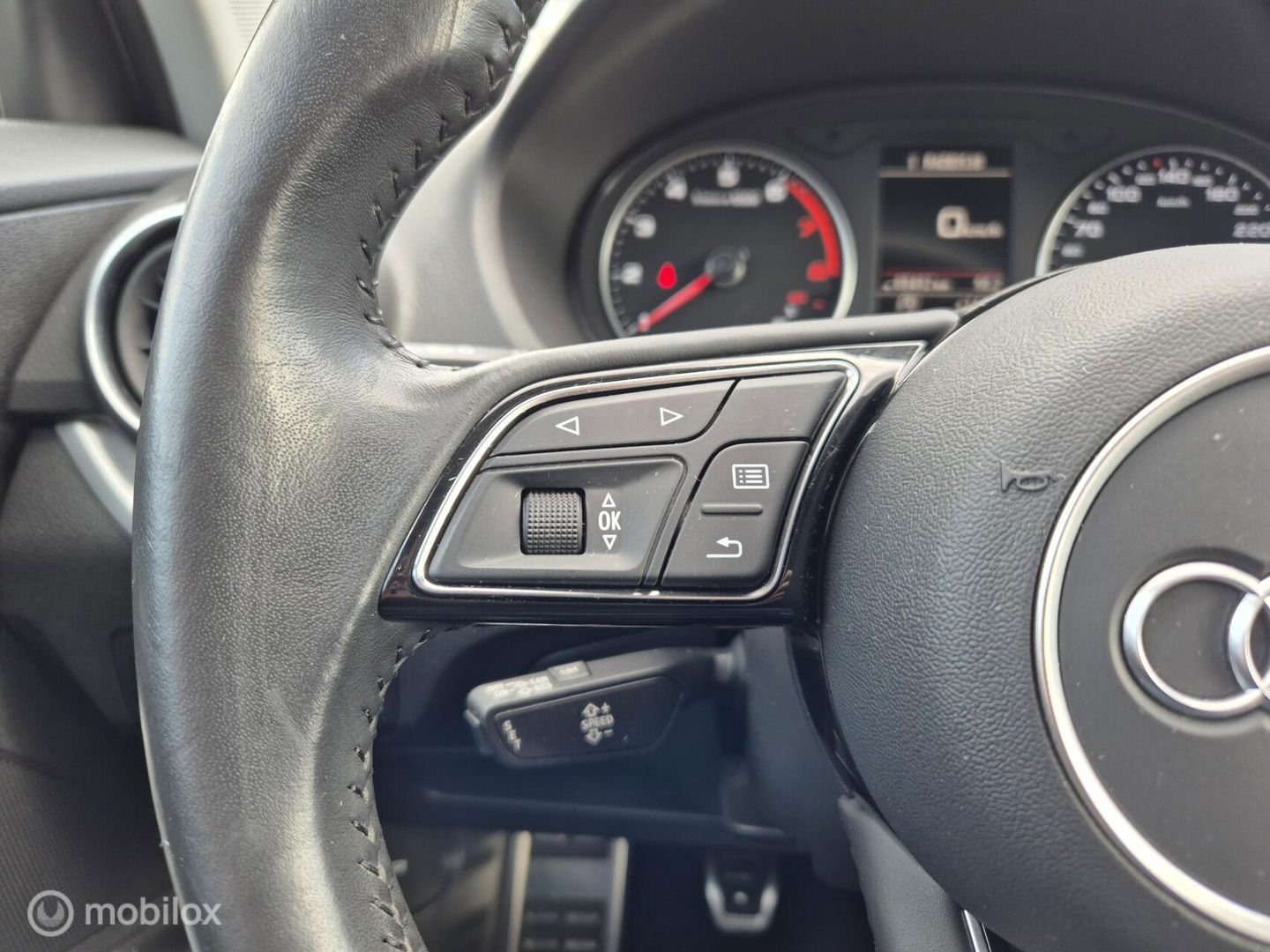 Audi Q2 30 TFSI epic, Full LED, Trekhaak, Navi, PDC, NAP!