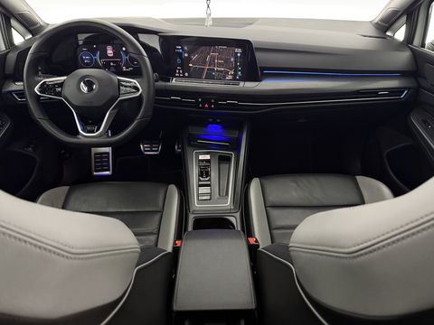 Volkswagen Golf 1.4 eHybrid GTE | 245PK | Pano | Sfeerverl. | Virtual | IQ-Light | Memory | Carplay | Trekh. | NAP