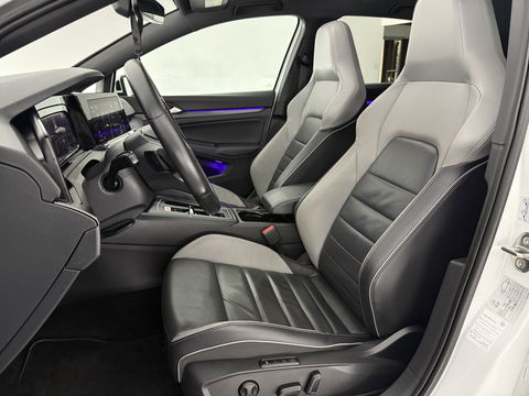 Volkswagen Golf 1.4 eHybrid GTE | 245PK | Pano | Sfeerverl. | Virtual | IQ-Light | Memory | Carplay | Trekh. | NAP