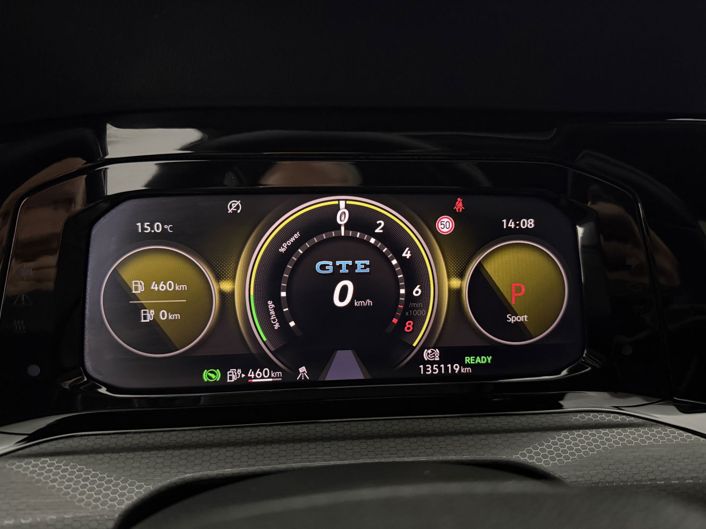 Volkswagen Golf 1.4 eHybrid GTE | 245PK | Pano | Sfeerverl. | Virtual | IQ-Light | Memory | Carplay | Trekh. | NAP