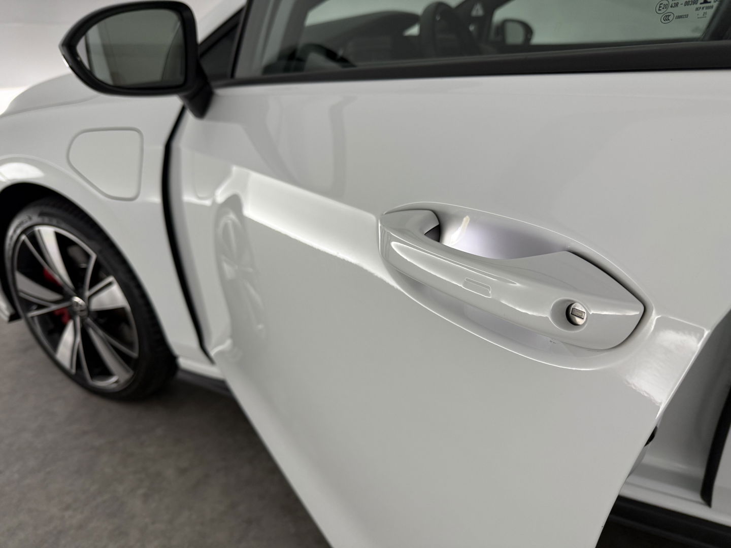 Volkswagen Golf 1.4 eHybrid GTE | 245PK | Pano | Sfeerverl. | Virtual | IQ-Light | Memory | Carplay | Trekh. | NAP