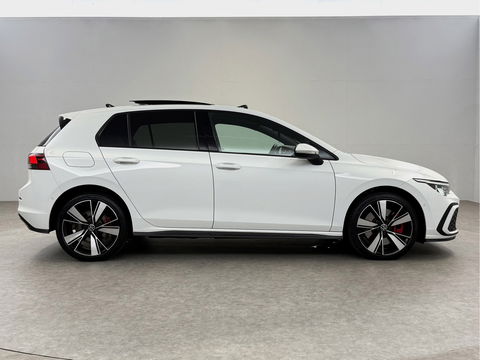 Volkswagen Golf 1.4 eHybrid GTE | 245PK | Pano | Sfeerverl. | Virtual | IQ-Light | Memory | Carplay | Trekh. | NAP