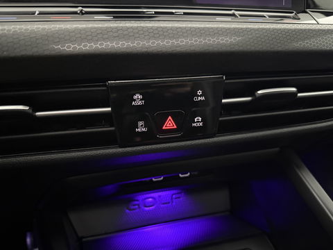 Volkswagen Golf 1.4 eHybrid GTE | 245PK | Pano | Sfeerverl. | Virtual | IQ-Light | Memory | Carplay | Trekh. | NAP