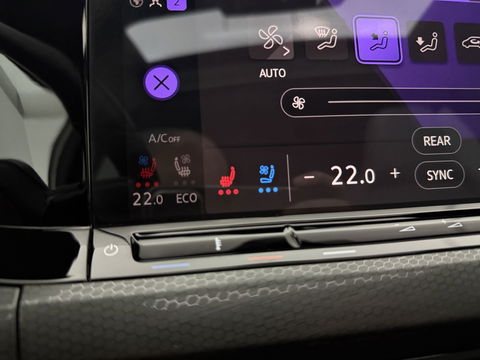 Volkswagen Golf 1.4 eHybrid GTE | 245PK | Pano | Sfeerverl. | Virtual | IQ-Light | Memory | Carplay | Trekh. | NAP