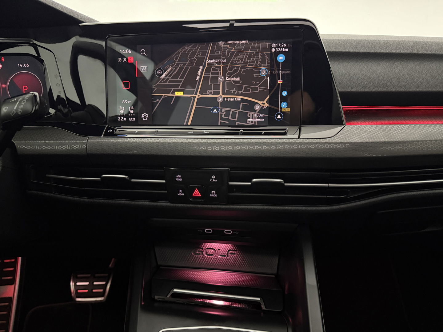Volkswagen Golf 1.4 eHybrid GTE | 245PK | Pano | Sfeerverl. | Virtual | IQ-Light | Memory | Carplay | Trekh. | NAP