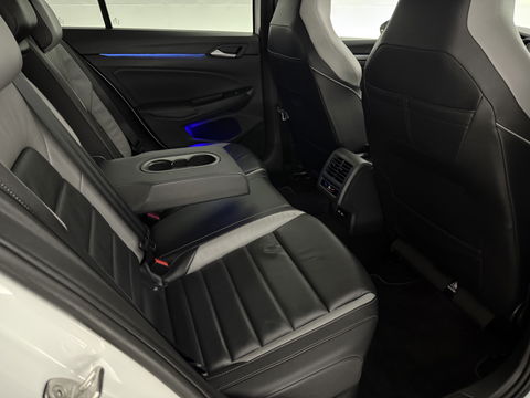 Volkswagen Golf 1.4 eHybrid GTE | 245PK | Pano | Sfeerverl. | Virtual | IQ-Light | Memory | Carplay | Trekh. | NAP