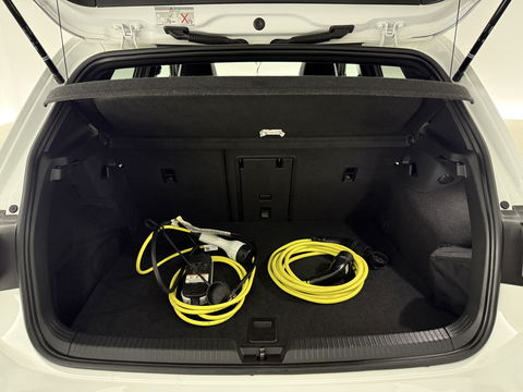 Volkswagen Golf 1.4 eHybrid GTE | 245PK | Pano | Sfeerverl. | Virtual | IQ-Light | Memory | Carplay | Trekh. | NAP