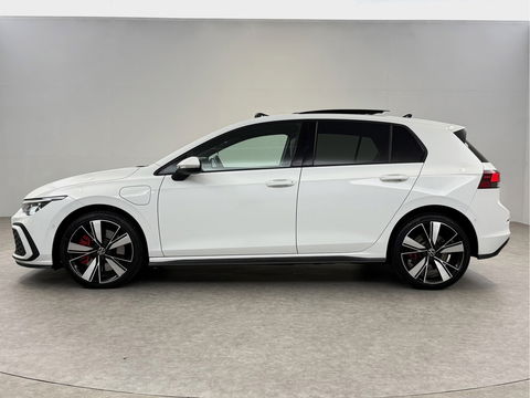 Volkswagen Golf 1.4 eHybrid GTE | 245PK | Pano | Sfeerverl. | Virtual | IQ-Light | Memory | Carplay | Trekh. | NAP