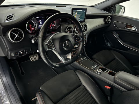 Mercedes-Benz CLA 180 AMG Night Pakketr Airco Navi Cruise Trekh.