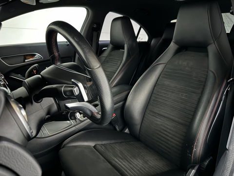Mercedes-Benz CLA 180 AMG Night Pakketr Airco Navi Cruise Trekh.