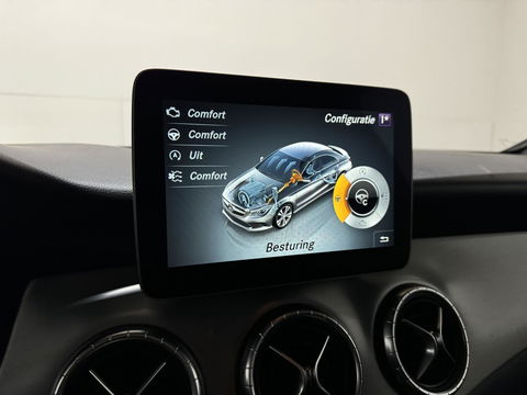 Mercedes-Benz CLA 180 AMG Night Pakketr Airco Navi Cruise Trekh.