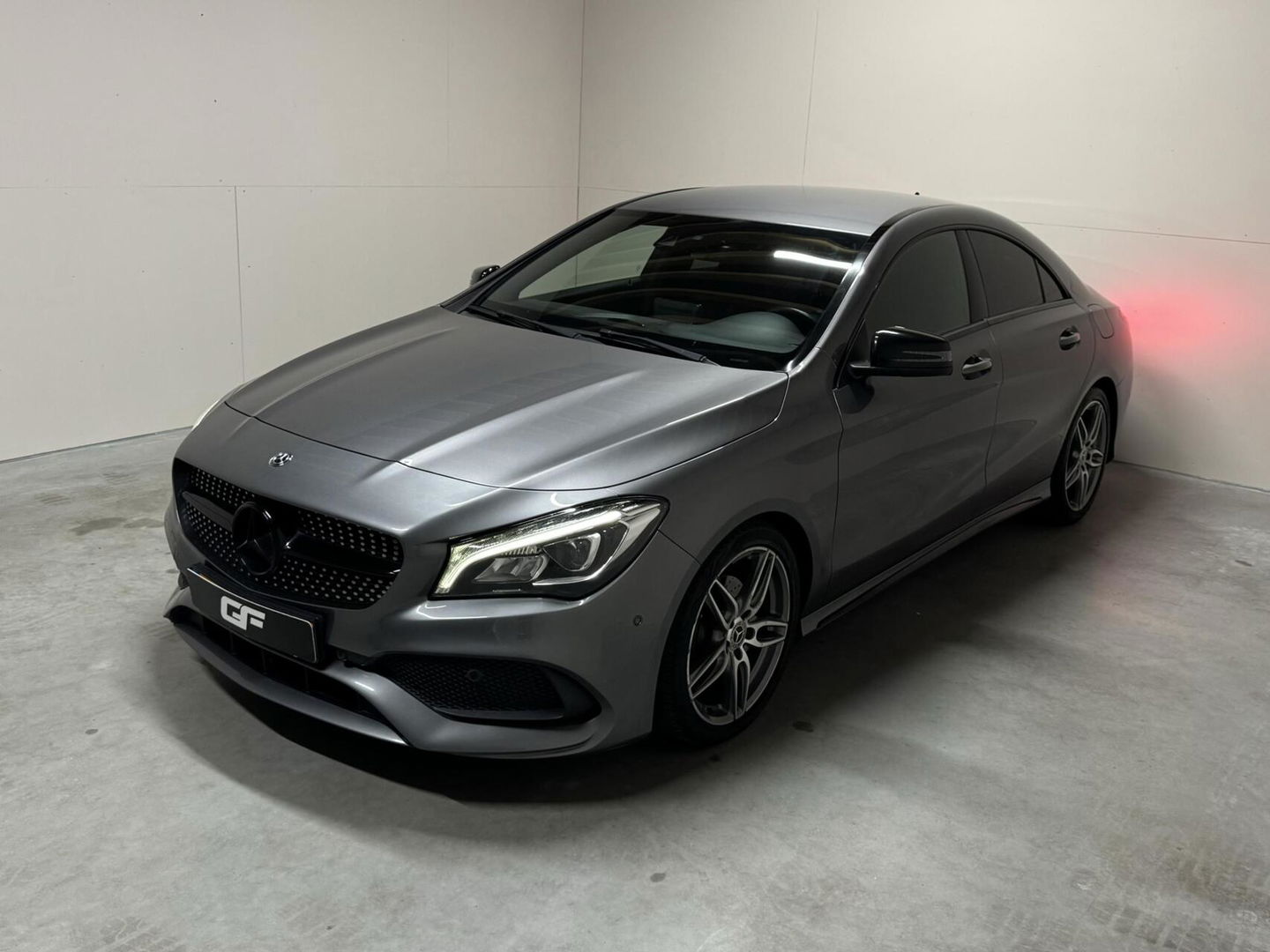 Mercedes-Benz CLA 180 AMG Night Pakketr Airco Navi Cruise Trekh.