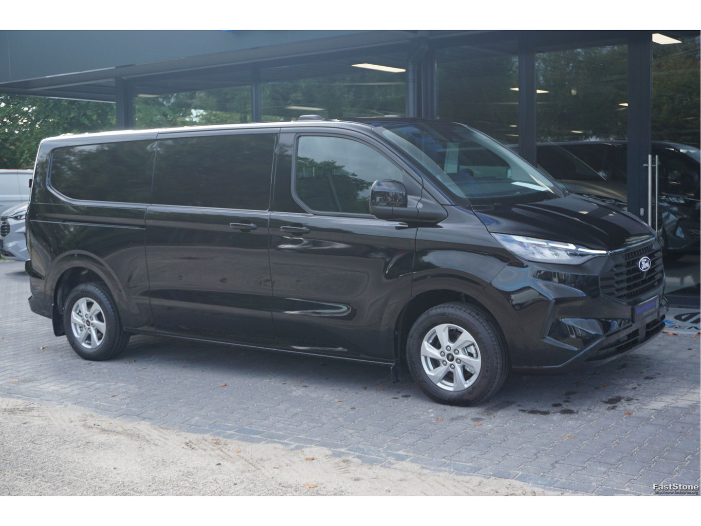 Ford Transit Custom 300L 136PK Limited AUT BPM VRIJ!! Navi, Cam, Adap. Cruise, 16" LM!! NR. A49
