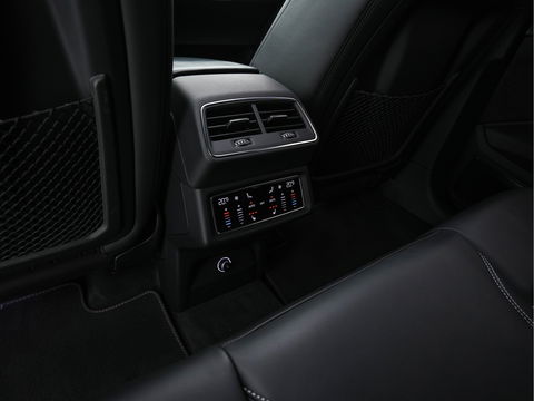 Audi e-tron 55 quattro advanced 95 kWh [3-Fase] {SOH-92%} *PANO | LUXURY-LEATHER | FULL-LED | BANG&OLUFSEN | ADAPTIVE-CRUISE | MEMORY-PACK | BLIND-SPOT | TOP-VIEW | SPORT/HEATED-SEATS | KEYLESS | DAB+ | ECC | PDC | 22''ALU*