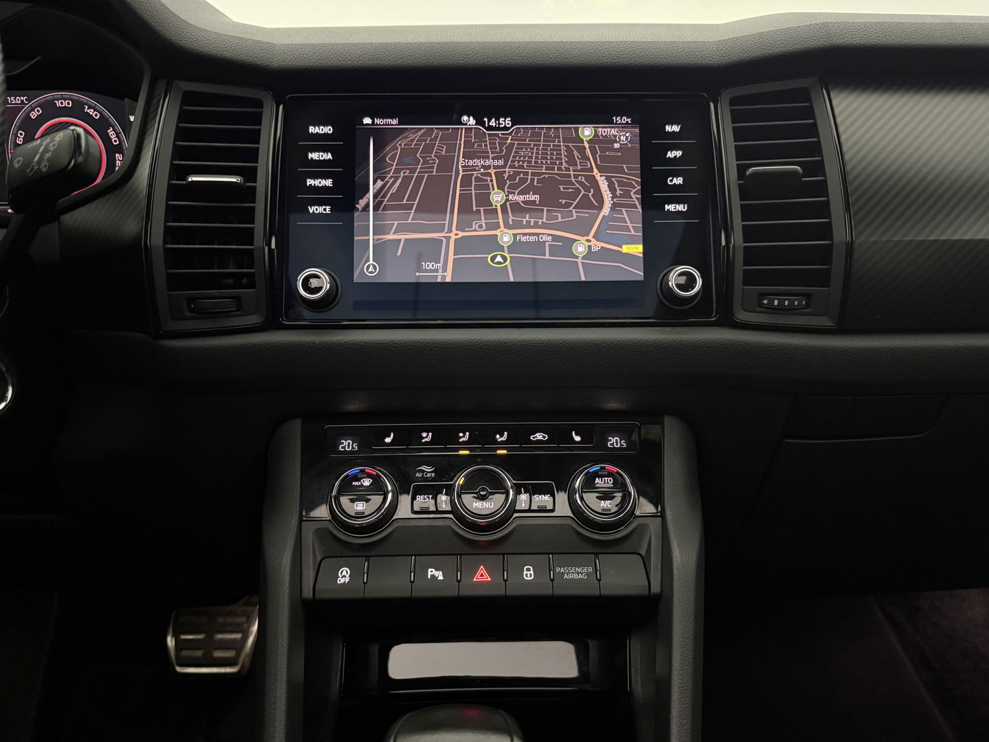 Škoda Kodiaq 1.5 TSI 150PK Sportline Business 7p | Pano | Sfeer | Virtual | Carplay | Trekh. | Camera | Stoel/stuurverw. | Adaptive Cruise | NAP