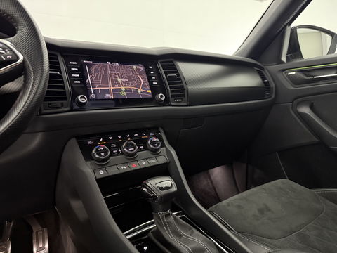 Škoda Kodiaq 1.5 TSI 150PK Sportline Business 7p | Pano | Sfeer | Virtual | Carplay | Trekh. | Camera | Stoel/stuurverw. | Adaptive Cruise | NAP