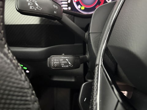 Škoda Kodiaq 1.5 TSI 150PK Sportline Business 7p | Pano | Sfeer | Virtual | Carplay | Trekh. | Camera | Stoel/stuurverw. | Adaptive Cruise | NAP