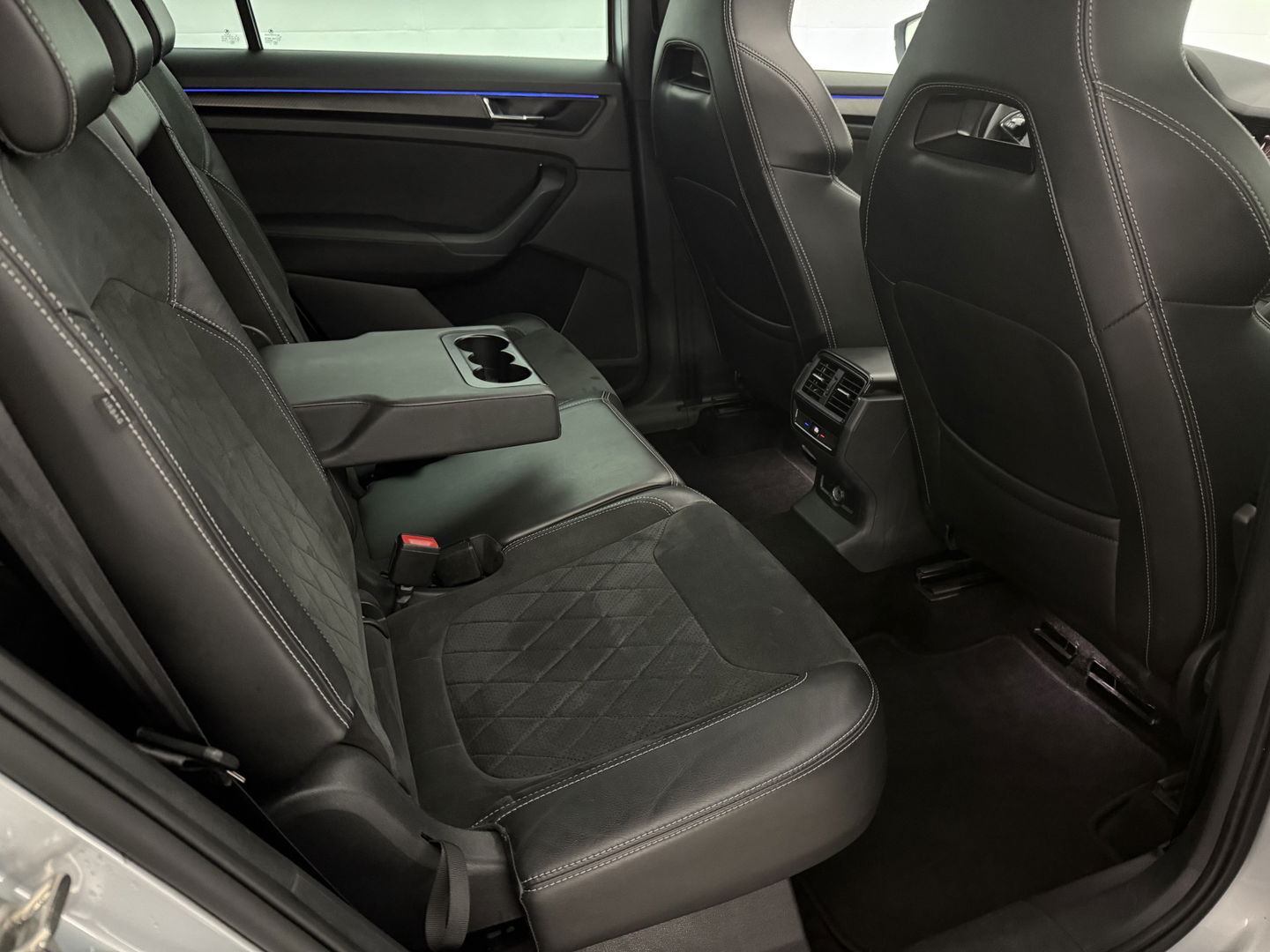 Škoda Kodiaq 1.5 TSI 150PK Sportline Business 7p | Pano | Sfeer | Virtual | Carplay | Trekh. | Camera | Stoel/stuurverw. | Adaptive Cruise | NAP
