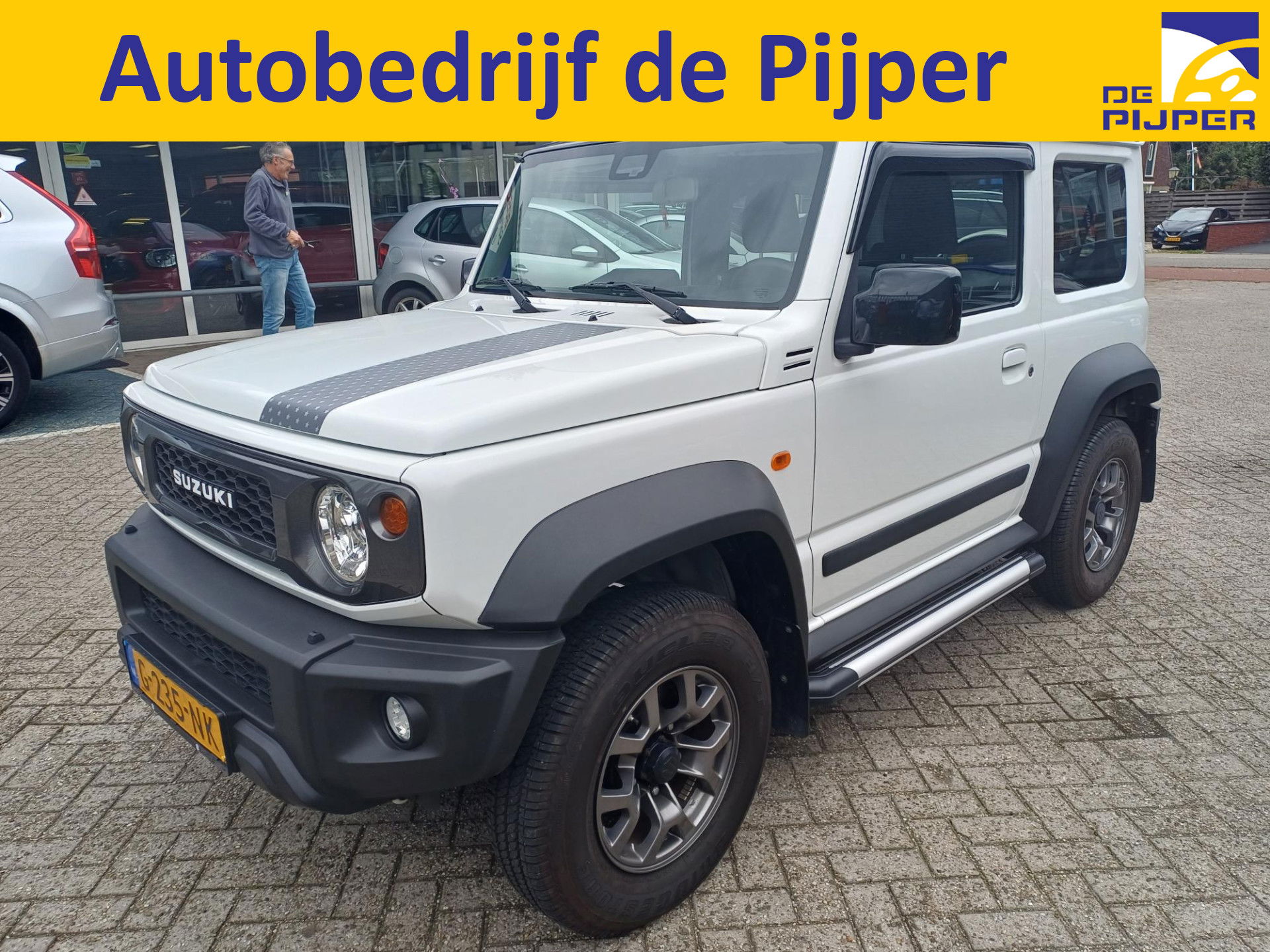 Suzuki Jimny 1.5 STIJL,ALL WHEELDRIVE,AFN TREKHAAK,UNIEKE KILOMETERSTAND, ORGINEEL NEDERLANDSE AUTO ,NAP ,ONDERHOUDSHISTORIE,