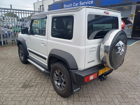 Suzuki Jimny 1.5 STIJL,ALL WHEELDRIVE,AFN TREKHAAK,UNIEKE KILOMETERSTAND, ORGINEEL NEDERLANDSE AUTO ,NAP ,ONDERHOUDSHISTORIE,