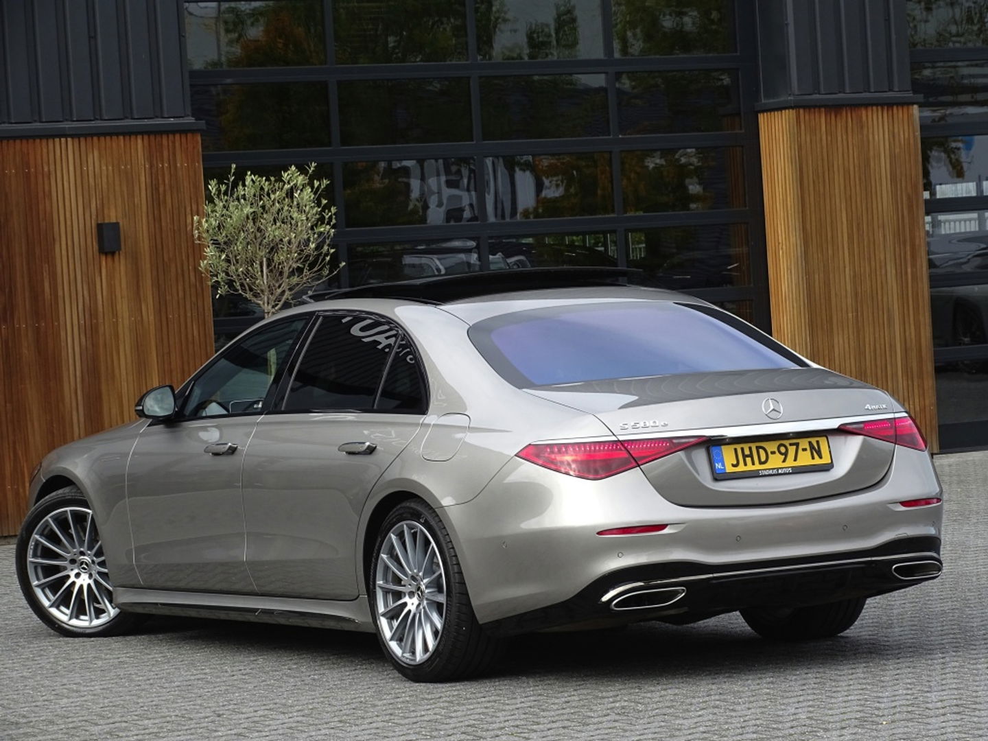 Mercedes-Benz S-Klasse 580 e 4M 510PK Lang AMG L. Designo / Burmester / carbon / VIP