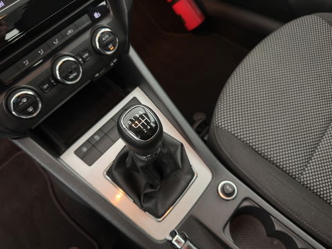 Škoda Octavia Combi 1.6 TDI Greenline Ambition Businessline (INCL.BTW) *NAVI-FULLMAP | COMFORT-SEATS | ECC | PDC | CRUISE | 16''ALU*