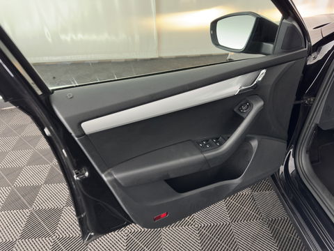 Škoda Octavia Combi 1.6 TDI Greenline Ambition Businessline (INCL.BTW) *NAVI-FULLMAP | COMFORT-SEATS | ECC | PDC | CRUISE | 16''ALU*